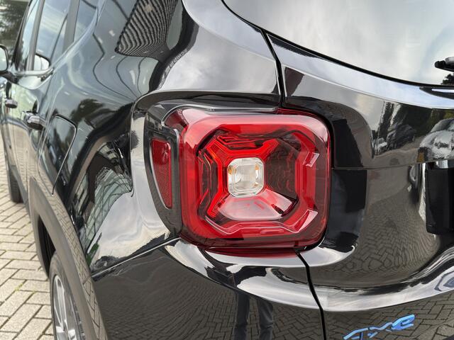 Jeep RENEGADE 4xe 240 Plug-in Hybrid Electric S