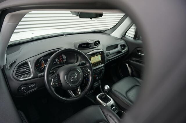 Jeep RENEGADE 120PK Limited ADAPTIVE | NAVI | 19'LMV | PARKSENS V+A | LEER!