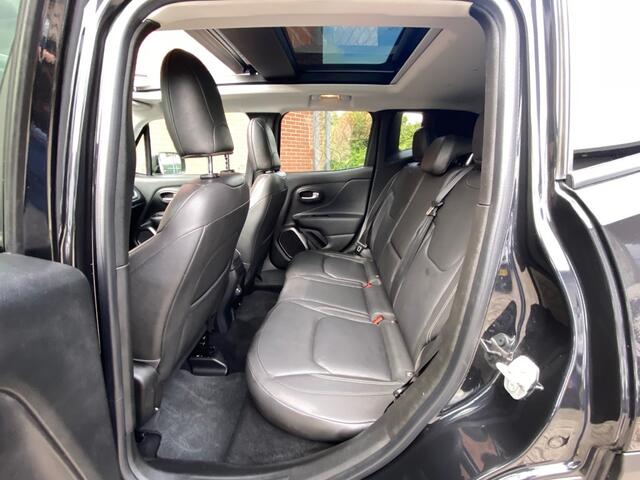 Jeep RENEGADE 1.3T-E FREEDOM AUTOMAAT NAV SCHUIF/KANTELDAK ADAPT-CRUISE TREKH LEER