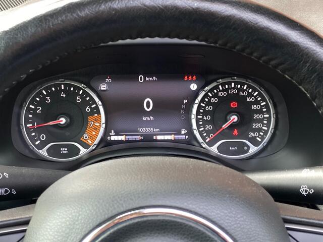 Jeep RENEGADE 1.3T-E FREEDOM AUTOMAAT NAV SCHUIF/KANTELDAK ADAPT-CRUISE TREKH LEER