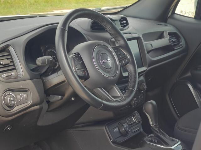 Jeep RENEGADE 4xe 240 Plug-in Hybrid Electric S | Luxe