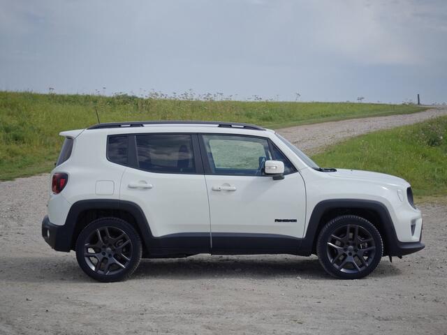 Jeep RENEGADE 4xe 240 Plug-in Hybrid Electric S | Luxe