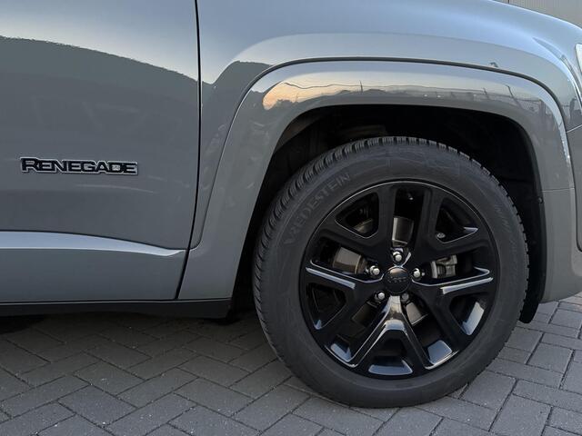 Jeep RENEGADE 1.3T DDCT Longitude 150 PK | 1e eigenaar | Origineel NL | NAP | Automaat | Black Style pakket | Apple CarPlay | Android auto | Parkeersensoren | Cruise control | Climate control | Trekhaak |