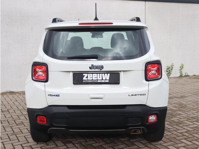 Jeep RENEGADE 4xe 190 PK Hybrid Limited | Carplay | Clima | ACC | 17"