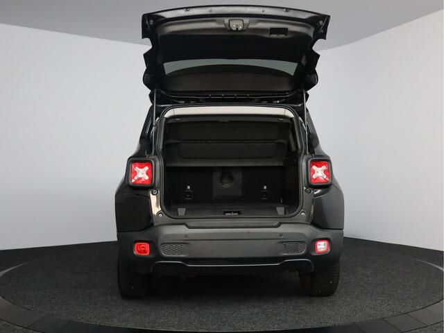 Jeep RENEGADE 4xe 240 Plug-in Hybrid Electric S | Navigatie | Leder |