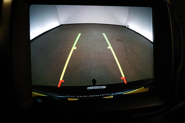 Jeep RENEGADE 1.3T Limited | VISIBILTY / FUNCTION / PARKING- PACK | DAB | APPLE | CAMERA | TREKHAAK | 18"