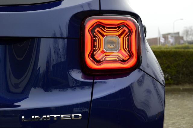 Jeep RENEGADE 1.0T Freedom Rijklaarprijs-Garantie Panorama dak Leder Led Navigatie Stoel/stuur verwarming