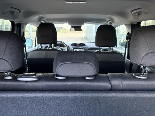 Jeep RENEGADE 1.3T DDCT 150pk Automaat Limited LED/NAVI/CARPLAY/ADAPT.CRUISE/PDC/TREKHAAK