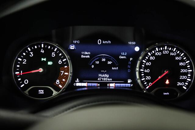 Jeep RENEGADE 1.3T DDCT 80th Anniversary | PARKING PACK | NAVIGATIE | DAB | APPLE | CAMERA | TREKHAAK