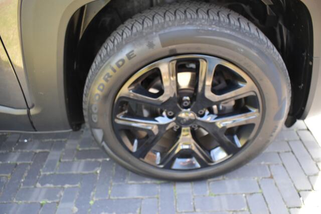 Jeep RENEGADE 1.3T 150PK 80th UITV. '21 AUT. TREKH, NIEUWSTAAT!