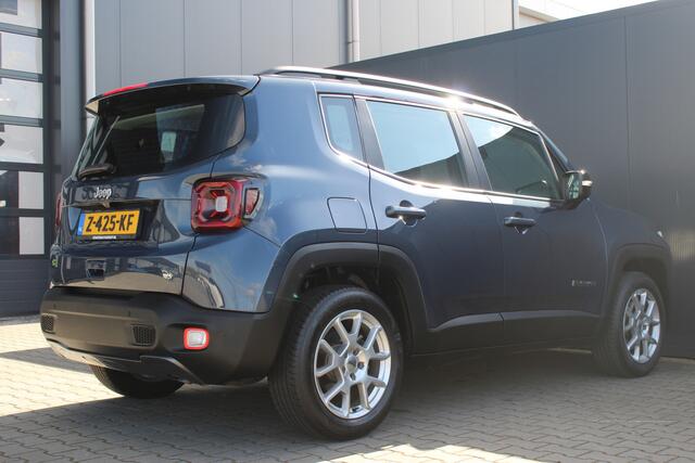 Jeep RENEGADE 1.5T e-Hybrid Altitude | Incl. 12 maanden | Achteruitrijcamera | Parkeersensoren | Cruise control | Climate control | Bluetooth | Airco | Navigatie | Lichtmetalen velgen | Lane assist | DAB