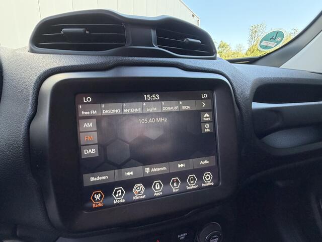 Jeep RENEGADE 1.5T e-Hybrid Limited | Winter pack | Visibillity pack | Style pack | Navigatie | Carplay/Android | LED | Camera | Stoelverwarming