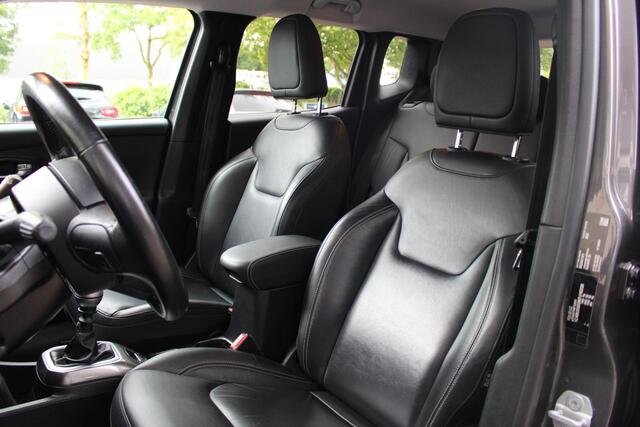 Jeep RENEGADE 1.0T Limited Navigatie | Stoel en Stuurverwarming | Adaptieve Cruise Control | Dodehoek detectie
