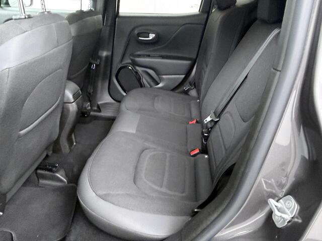Jeep RENEGADE 1.4 MultiAir Night Eagle - Navigatie - Cruise Control - Parkeersensoren - trekhaak