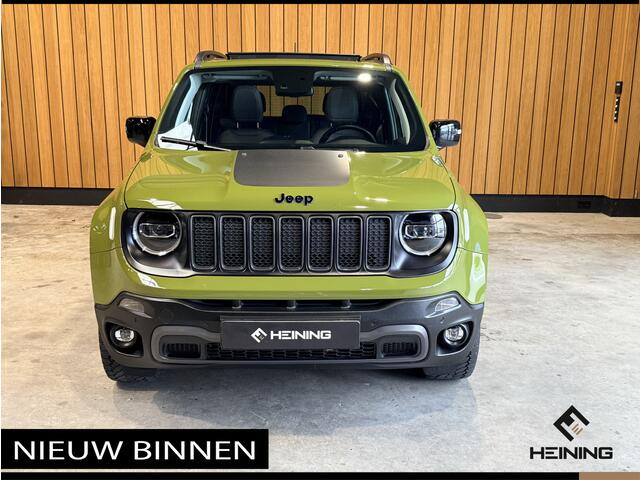 Jeep RENEGADE 4xe 240 PK Plug-in Hybrid Electric Trailhawk. Leer. Panoramadak. Trekhaak. 1 eigenaar 47000 km.