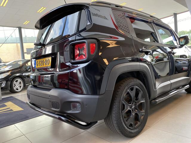 Jeep RENEGADE 1.4 MultiAir Limited,Automaat,Pushbar,bar,Treeplankset,Keyless,Climate&Cruisecontrol,Spraakbediening,Leder,Stoel&Stuurverwarming,V&A Sensoren,18 Inch Lmv