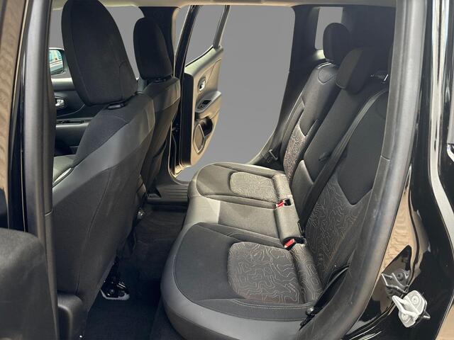 Jeep RENEGADE 4xe 240 Plug-in Hybrid Electric New Upland | Navigatie | Parkeersensoren voor + achter | Afneembare trekhaak | Dakrails | LMV 17" | Cruis Control |