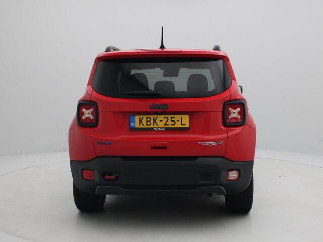 Jeep RENEGADE 4xe 240 Plug-in Hybrid Electric Trailhawk | Carplay | Lane Assist | Camera | Cruise Control |