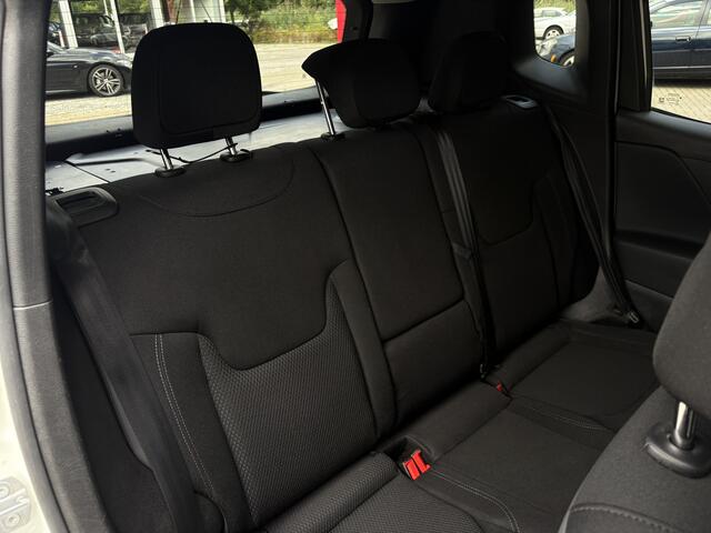 Jeep RENEGADE 1.3T 4WD Automaat Limited Airco Cr-control CarPlay 180PK