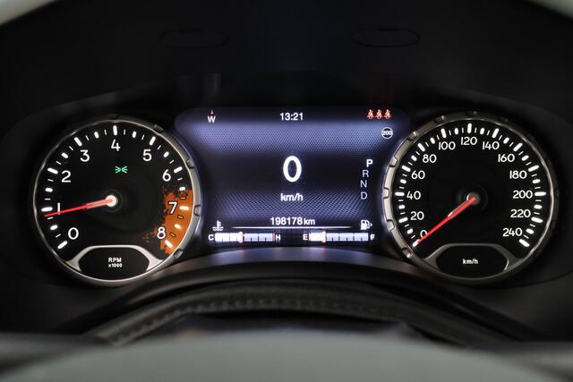 Jeep RENEGADE 1.4 MultiAir Limited Leer, Cruise, Climate, Camera, Navigatie, Bluetooth, PDC, 17''