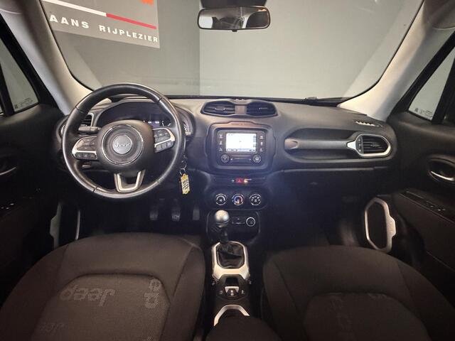 Jeep RENEGADE 1.6 E-Torq Black Line Navigatie, Trekhaak, Panoramadak