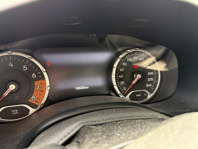 Jeep RENEGADE 1.5T e-Hybrid 130 PK Altitude | Navi | LED | Carplay