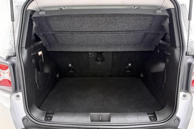 Jeep RENEGADE 1.3T DDCT Limited Automaat | Trekhaak | Climate control | Hoge instap | Dakrails | DAB Radio | Lichtmetalen velgen | Cruise control
