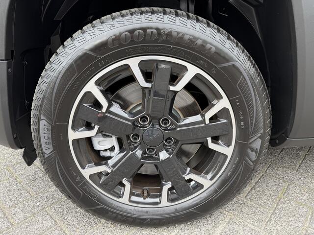 Jeep RENEGADE 4xe 240 Plug-in Hybrid Electric Trailhawk (Navigatie - LED - Keyless Entry - Parkeersensoren V+A - Automatische Airco - 4WD - 17" incl 4S - Dodehoek detectie)
