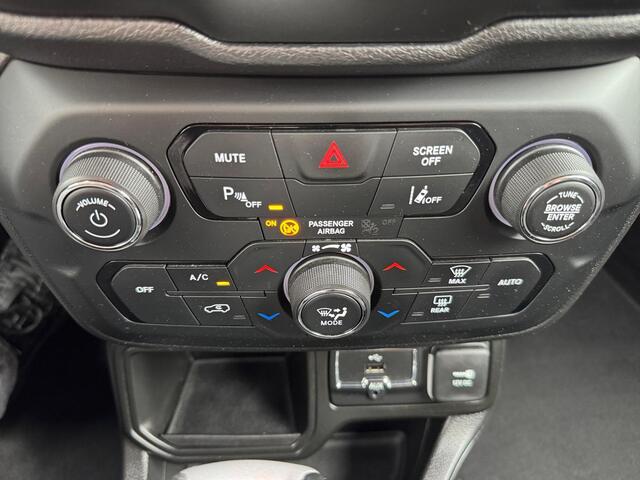 Jeep RENEGADE 1.4 MultiAir Aut6 Night Eagle ? ACC ? CarPlay ? Navi – foto 9