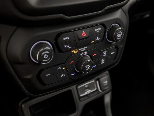Jeep RENEGADE 1.0T Longitude Sport (APPLE CARPLAY, CLIMATE, GETINT GLAS, KEYLESS, PARKEERSENSOREN, SPORTSTOELEN, CRUISE, TREKHAAK, NIEUWE APK, NIEUWSTAAT) – foto 9