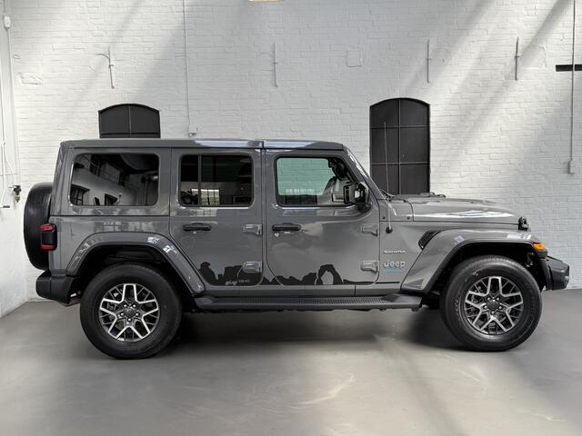 Jeep WRANGLER Unlimited 4xe 380 Sahara 272pk CABRIOLET / CAMERA / STUUR EN STOELVERWARMING / LEER