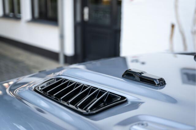 Jeep WRANGLER 2.2 D BRUTE Richmond / Grijs kenteken / Liftkit / Ex Btw