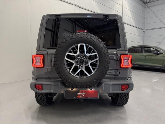 Jeep WRANGLER Unlimited 4xe 380 Sahara SkyOne STING-GREY/CUSTOM PPW EDITION/ZWART-LEER/CAMERA/LED/ALPINE-AUDIO/ACC/STOEL&STUURVERW/AFN.TREKHAAK/UNIEK AUTO/ONE OF A KIND/BTW-AUTO