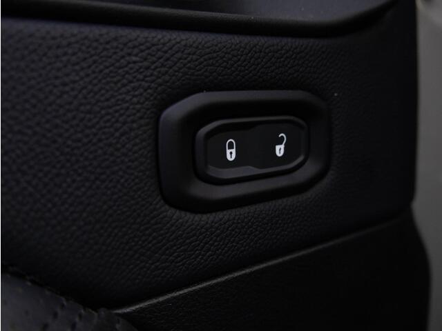 Jeep WRANGLER Unlimited 4xe 380 Brute Richmond Rubicon | Treeplanken | Sun roof | Performance Exhaust |