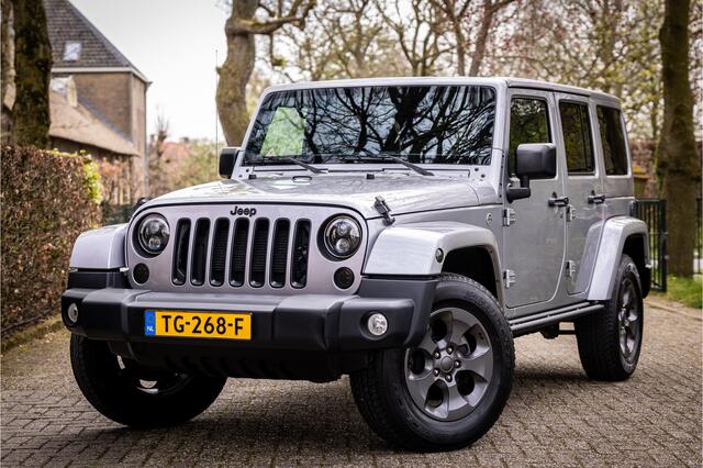 Jeep WRANGLER Unlimited 3.6 Sahara Trekhaak Carplay Alpine