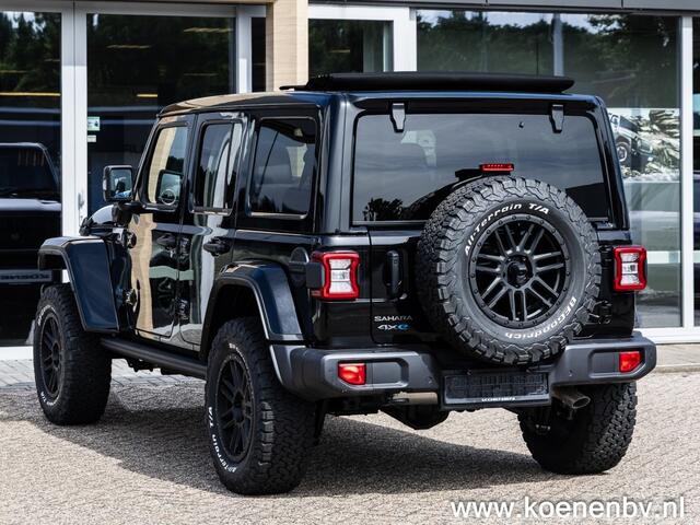 Jeep WRANGLER 4xE Sahara 4wd Auto. 20 LM / SKY ONE SOFTTOP / 2500 KG Trekgewicht