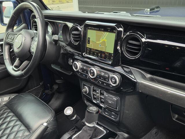 Jeep WRANGLER BRUTE Custom Sahara 4xe 380 | Hardtop/Soft top | Apple-Android | Adaptive Cruise Control