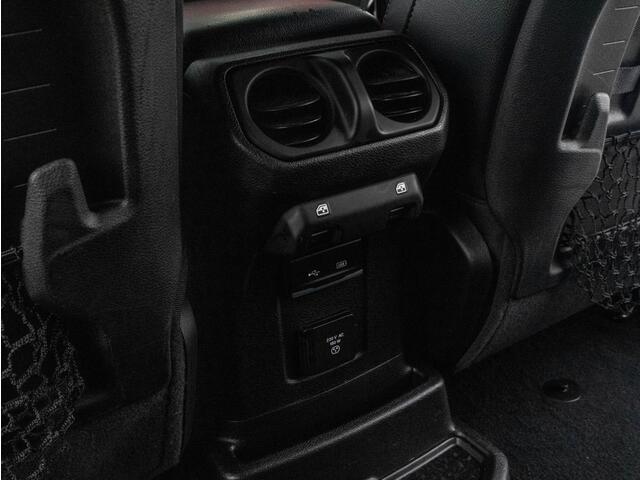 Jeep WRANGLER Unlimited 2.0T Rubicon | Special Summer Edition | Leder | Alpine Audio | Cruise Control | Stoelverwarming