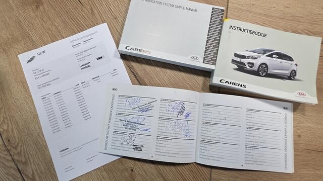 KIA CARENS 1.6 GDi Dynamic Plus Line 7 Persoons