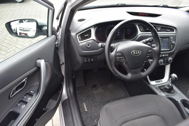 KIA CEE D cee'd Sportswagon 1.4 CVVT COMFORTLINE A.CAMERA/NAVI/PDC/CRUISE CONTROLE.