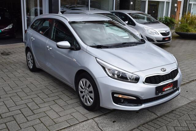 KIA CEE D cee'd Sportswagon 1.4 CVVT COMFORTLINE A.CAMERA/NAVI/PDC/CRUISE CONTROLE.