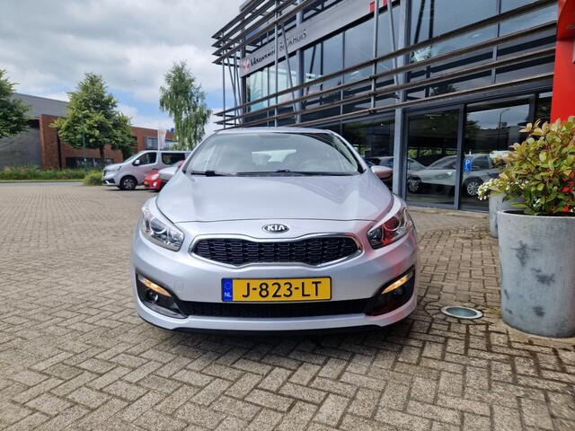 KIA CEE D 1.0 T-GDi 5D ComfortLine | Navi | PDC