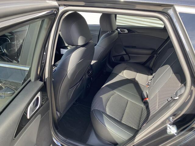 KIA CEE D Ceed Sportswagon 1.0 T-GDi DynamicPlusLine Demo auto | Navi | Keyless | Privacyglass | Km stand kan iets varieeren !