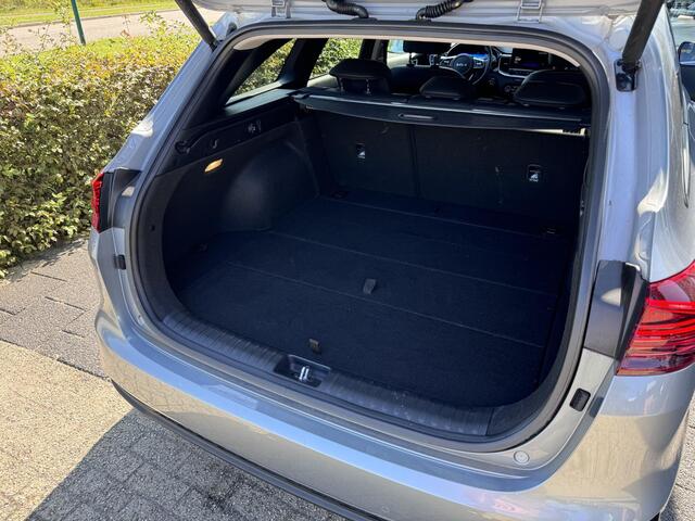KIA CEE D Ceed Sportswagon 1.5 T-GDi DynamicPlusLine | KM-Stand kan oplopen | Stoel/Stuurverwarming | Keyless Entry | Navigatie | Enz...