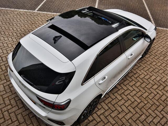 KIA CEE D Ceed 1.0 T-GDi GT-Line Navi+BT+DAB+Camera PDC Cr.Control LED Stoel+Stuurverw. 17"LMV ECC-Airco 7jr.Garantie