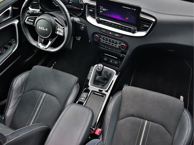 KIA CEE D Ceed 1.0 T-GDi GT-Line Navi+BT+DAB+Camera PDC Cr.Control LED Stoel+Stuurverw. 17"LMV ECC-Airco 7jr.Garantie