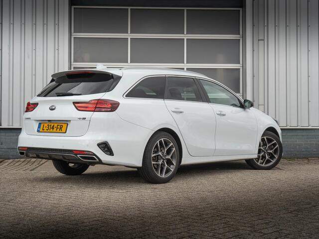 KIA CEE D Ceed Sportswagon 1.5 T-GDi GT-Line | Navigatie | Stoelverwarming | Sportstoelen