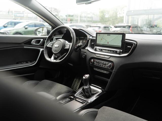 KIA CEE D Ceed Sportswagon 1.5 T-GDi GT-Line | Navigatie | Stoelverwarming | Sportstoelen