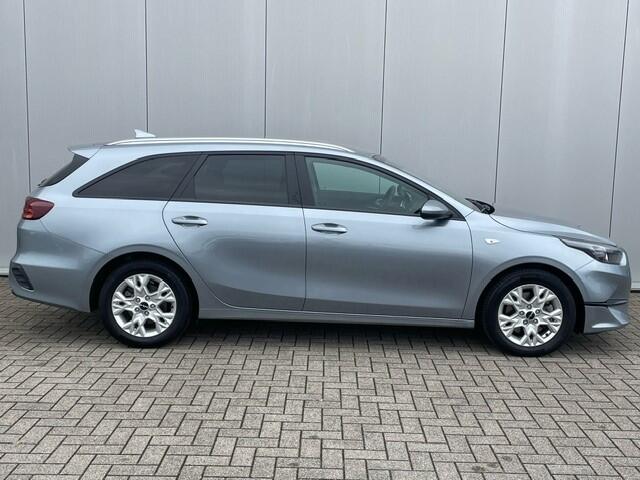 KIA CEE D Ceed Sportswagon 1.0 T-GDi DynamicLine Climate Control, Cruise Control, Navigatie ( via Apple Carplay/Android auto), 16"Lm, Stoel/Stuurverwarming