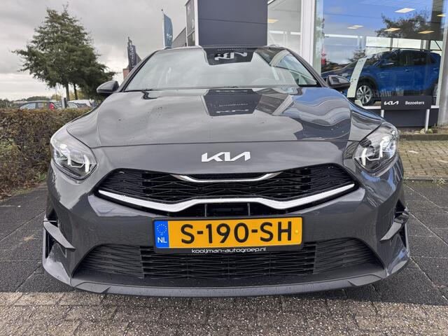 KIA CEE D Ceed Sportswagon 1.5 T-GDi DynamicLine | Afneembare Trekhaak | Navigatie | Sensoren/Camera | Climate Control | Enz...